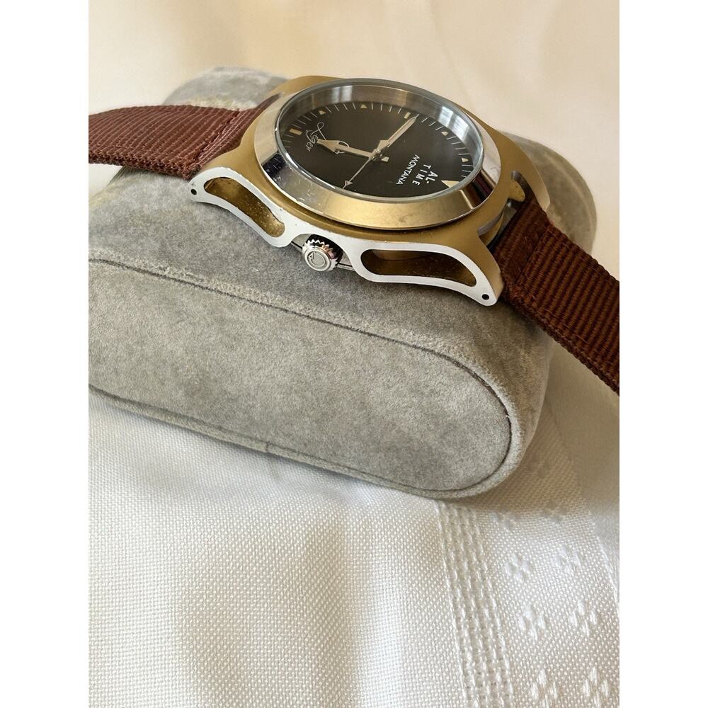 AL-Time Leger Watch 18-2 Yellow Gold Anodized Aluminum 40mm Quartz Aviation - Picture 11 of 16